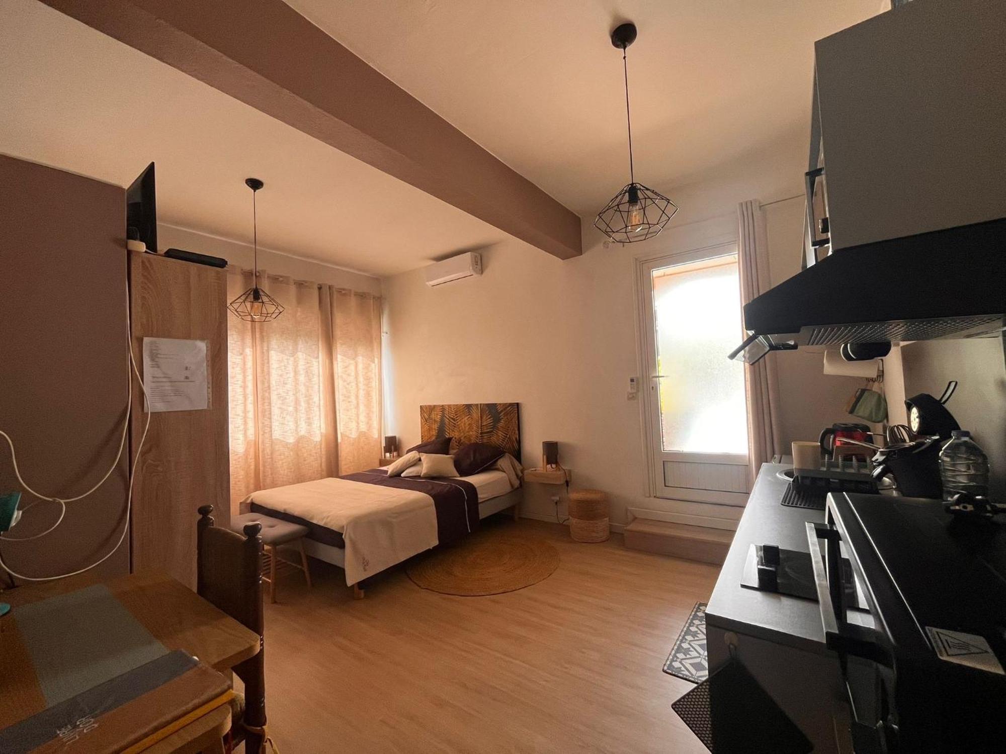 Studio Cosy Avec Piscine Dans Une Villa Saint-Denis Buitenkant foto